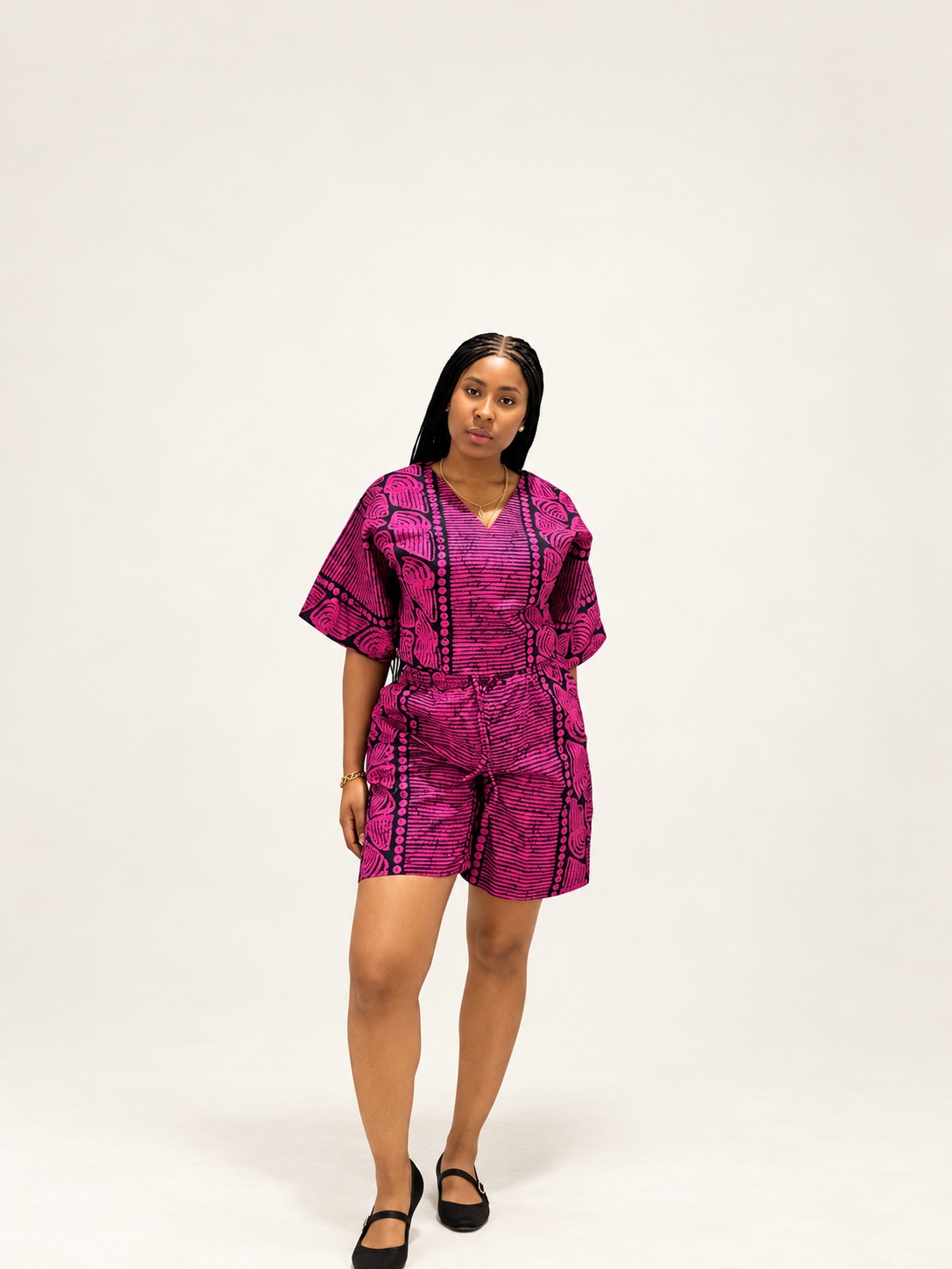 Relaxed co-ord — V-neck top and drawstring-waist short